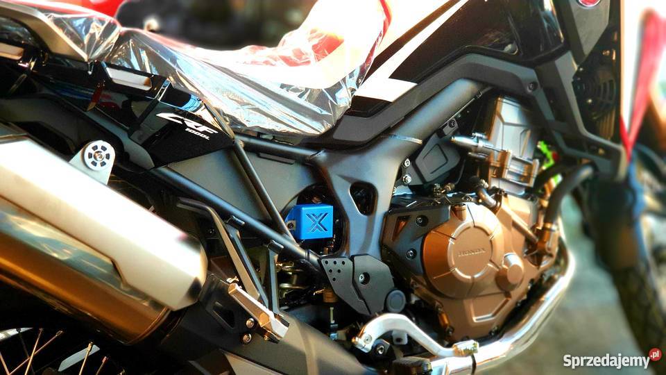 Brake fluid reservoir cover Africa Twin Piątkowiec