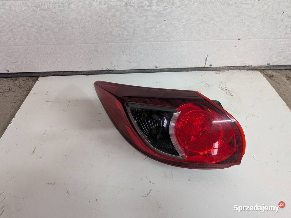 Lampa Mazda CX5 KD5451150 lampy prawej KD5451160 łódzkie Łask