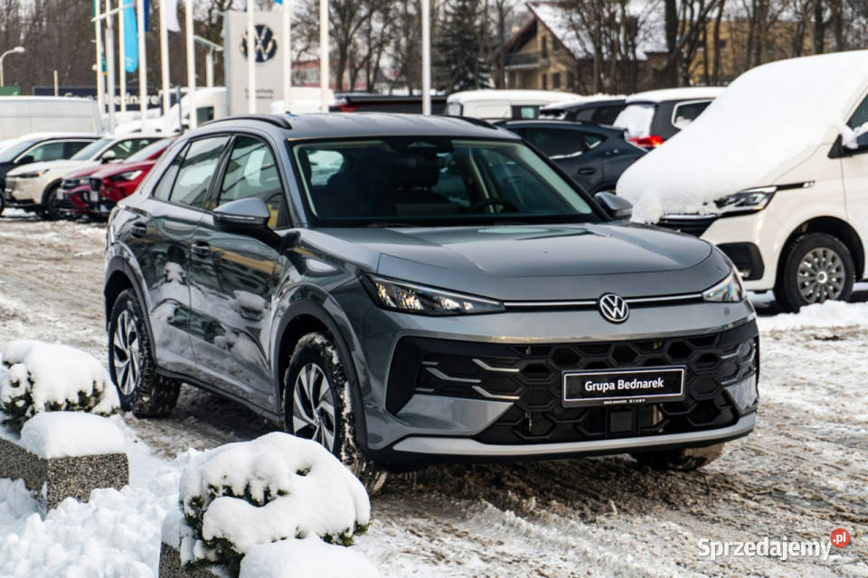 Volkswagen TRoc Life 15 eTSI 116 DSG II 2025 światła przeciwmgielne Łódź