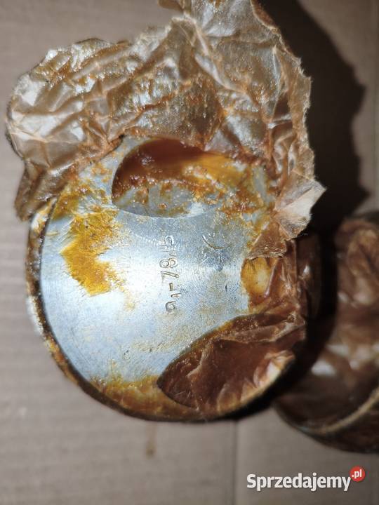 Nowe oryginalne tłoki 7815 Dniepr MT K650 Leszno