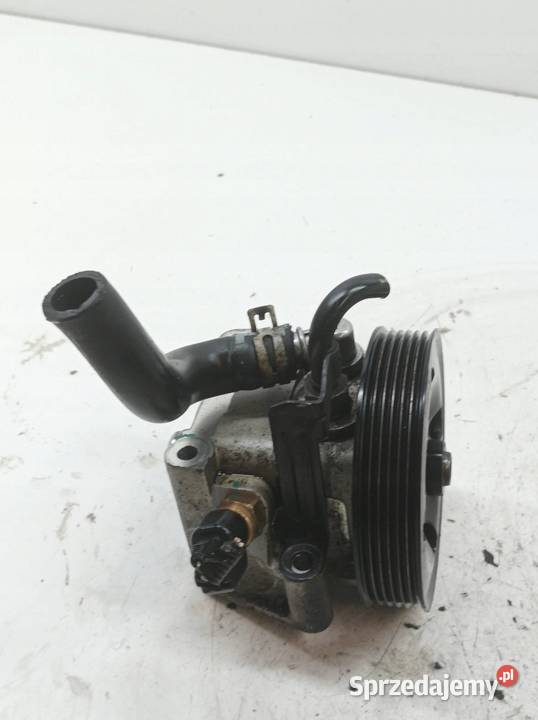 POMPA WSPOMAGANIA 16 16V Ford C I 20032010