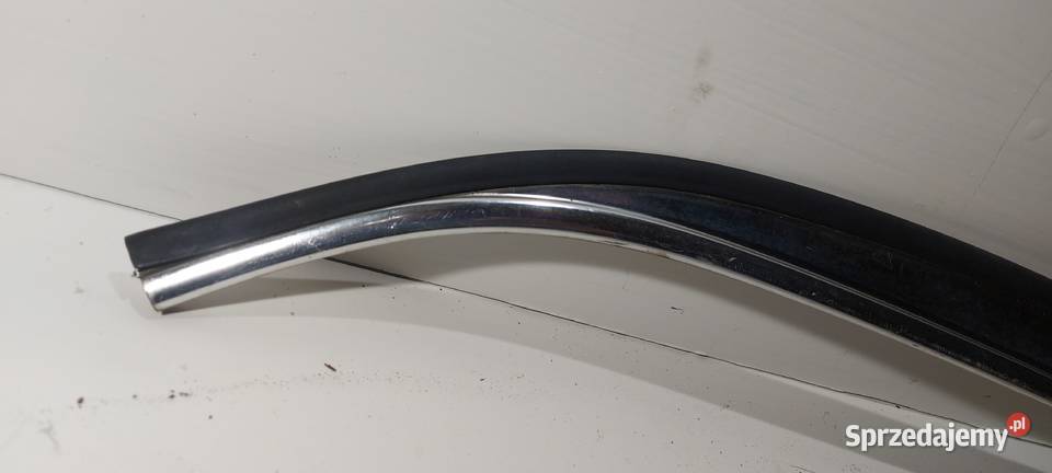 Listwa chrom slupka C lewa mercedes w123 Zbąszyń sprzedam