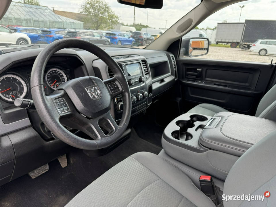 Dodge RAM V 2019 Komorniki