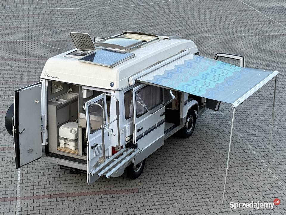 Kamper Mercedes MB100 LaStrada śląskie