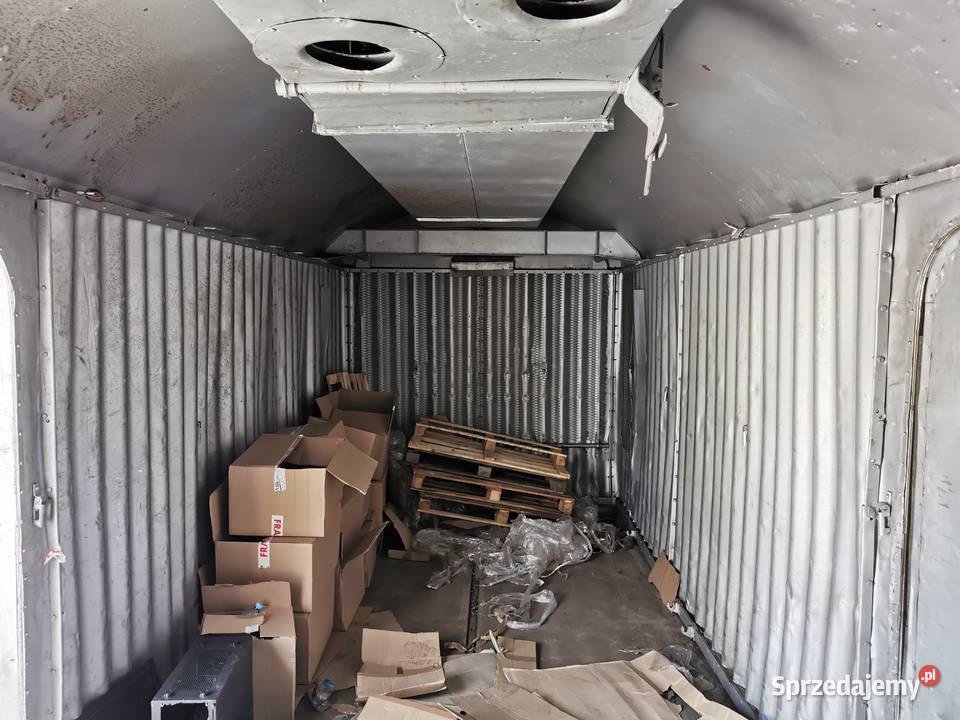 Wagon kolejowy chłodnia 202Lc bez wózków Łambinowice