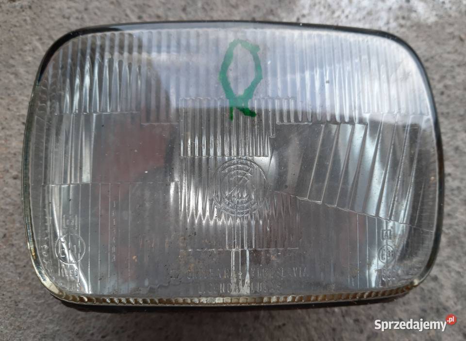 Fiat 126p lampa przednia reflektor Lucas Krotoszyn