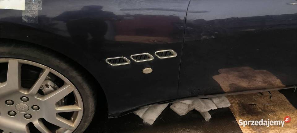 BŁOTNIK LEWY PRZÓD MASERATI GRANTURISMO S BLU kujawsko-pomorskie Lipno