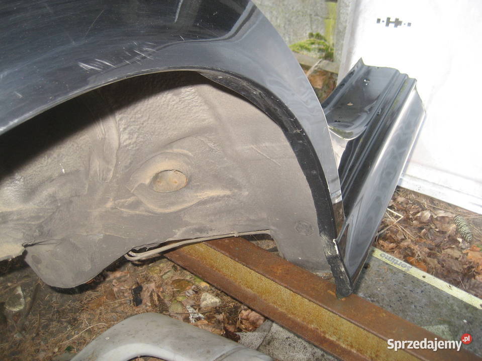 bmw 5 e39 kombi lift błotnik tył prawy osobowe Rakoniewice