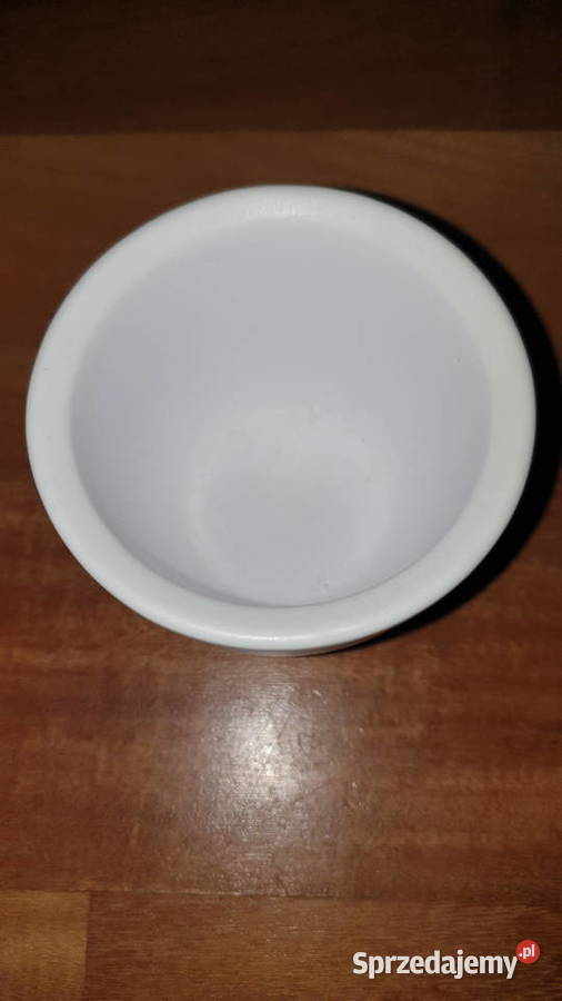 Białe ceramiczne osłonkidoniczki 4 sztuki 20