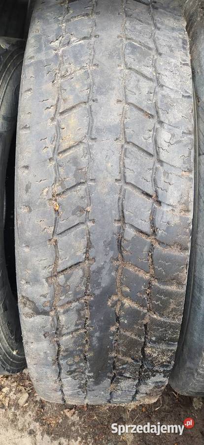 13 R225 Opona ciężarowa budowlana napędowa