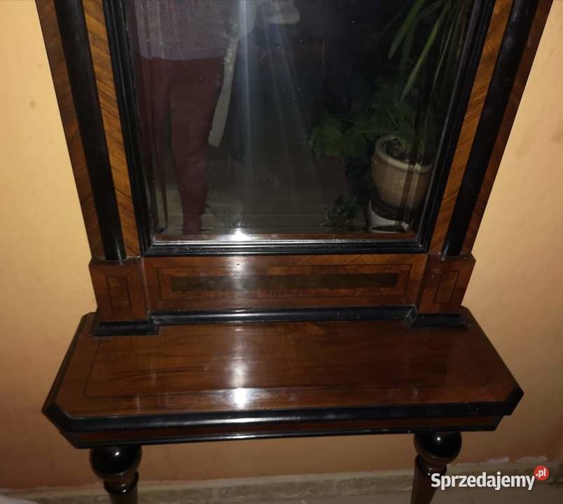 Lustro z konsolą XIX wiek
Eklektyk Drewno i Gdańsk sprzedam