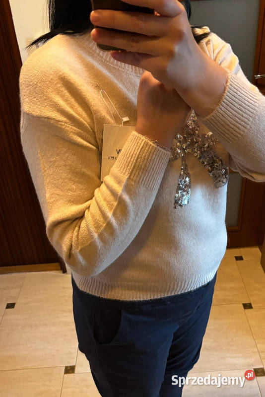 Sweter damski cekinowa kokarda Wei Wei Szczecin