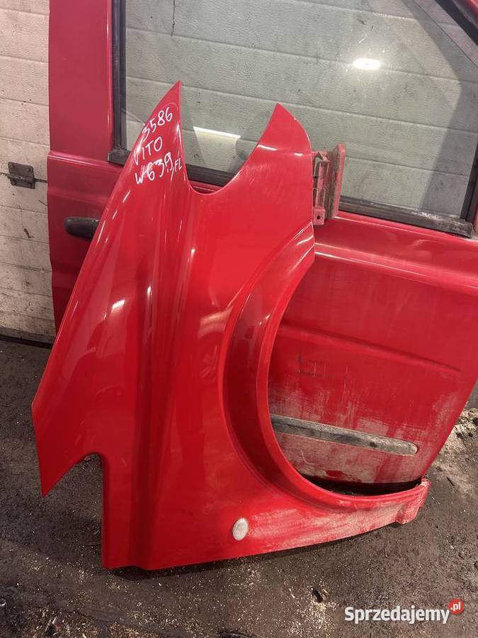 Błotnik prawy Mercedes Vito W639 kolor 3586 osobowe Bodzentyn