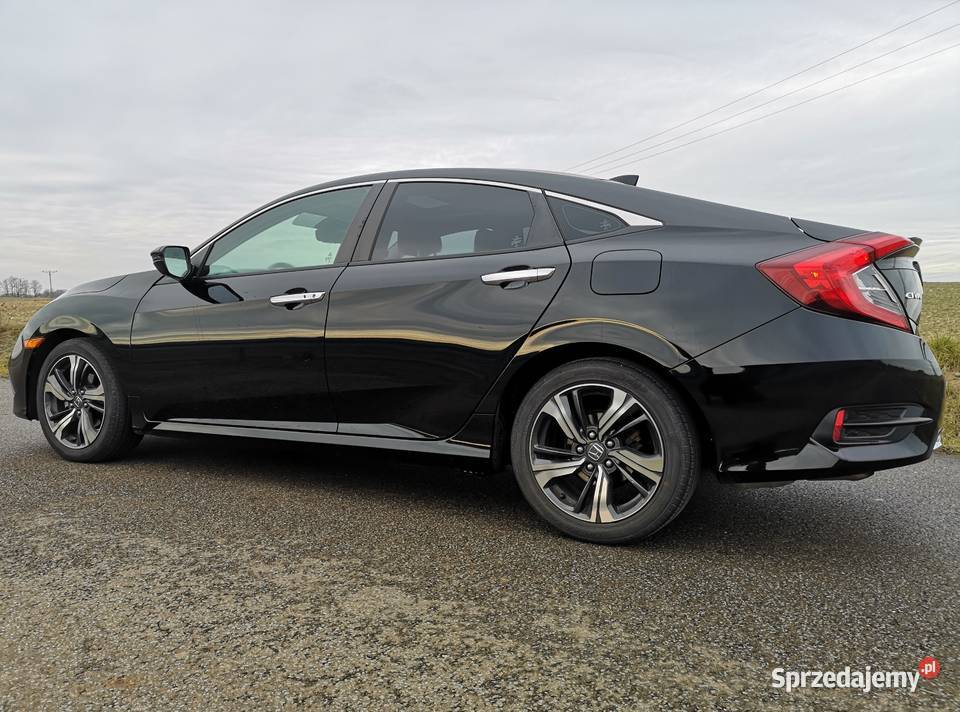 Honda Civic X Touring 15 VTEC Jarosław