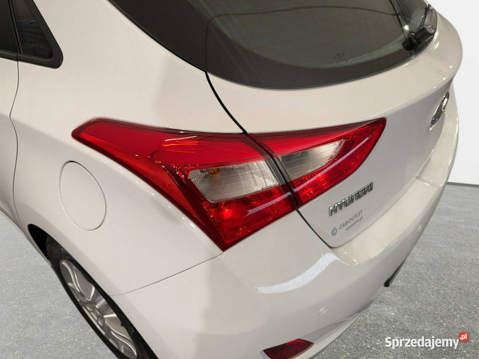 Hyundai i30 14 99 M6 2015 r salon serwisowany małopolskie