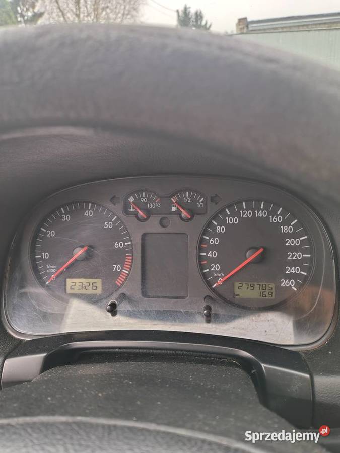 Sprzedam Volkswagena golfa 4 16sr benzyna Chełm