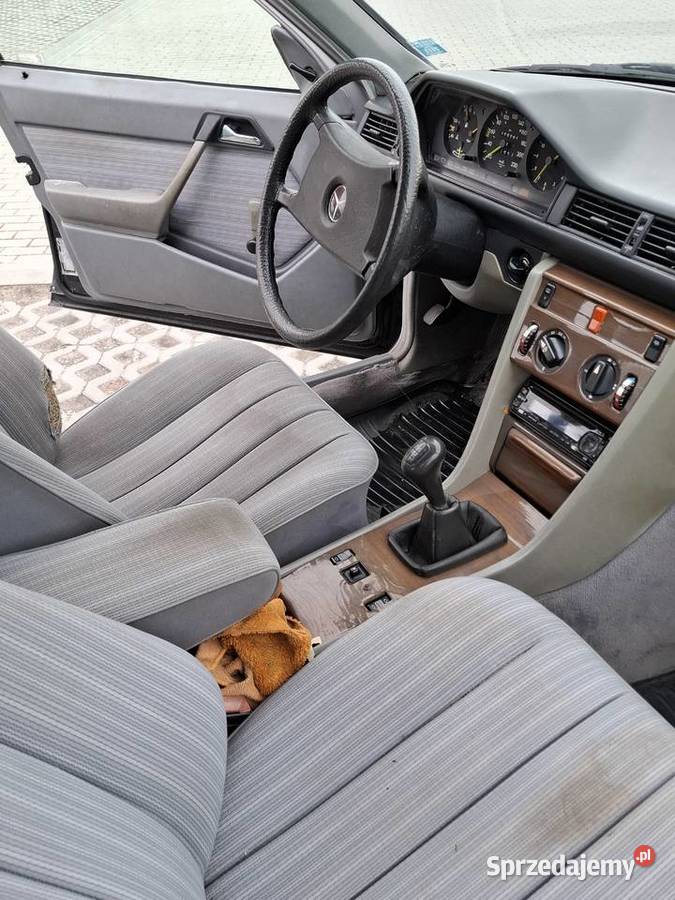 Sprzedam mercedesa w 124 20 b g Zamość