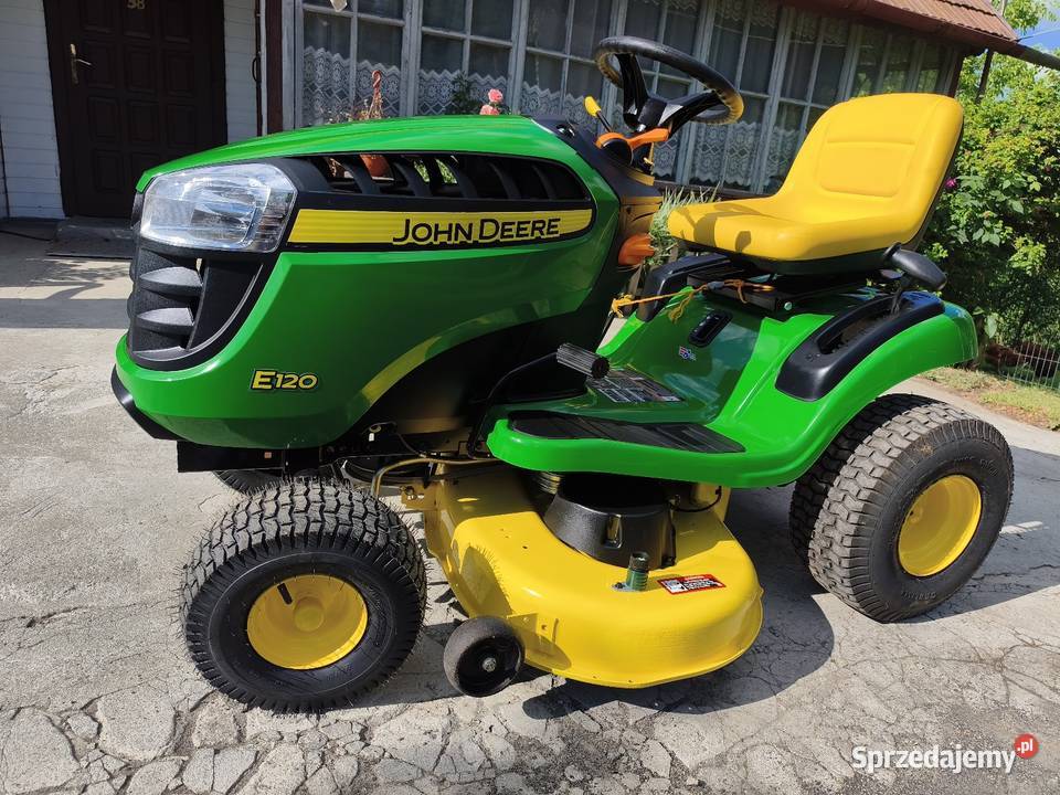 Kosiarka traktorek John Deere E120 John Deere Białka