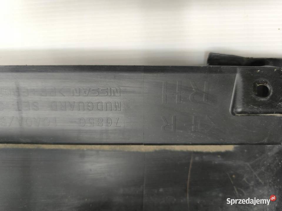 LISTWA NAKLADKA PROGU PRAWA FX II QX70 Progi