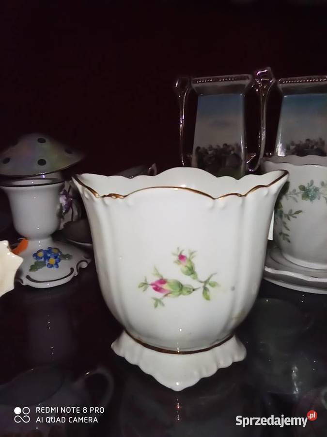 Wykałacznik z kwiatami Antyki, Sztuka, Kolekcje