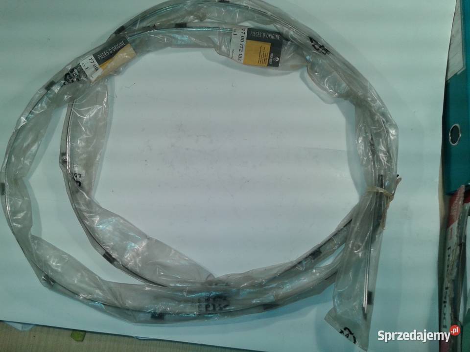Listwa ozdobna zderzaka tylnego Renault R21 Lublin