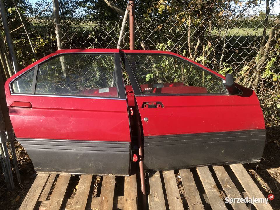 Alfa Romeo 164 drzwi lewe klapa tylna licznik