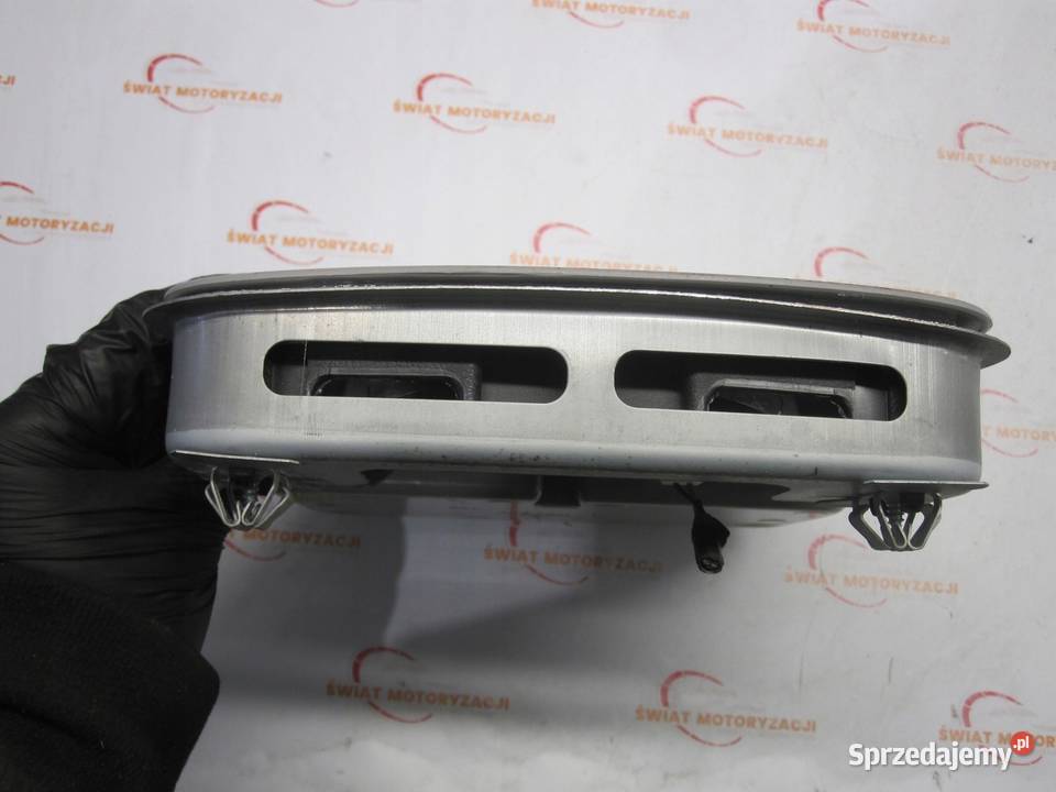 KIA SPORTAGE II LIFT 10r lampka podsufitki Kielce