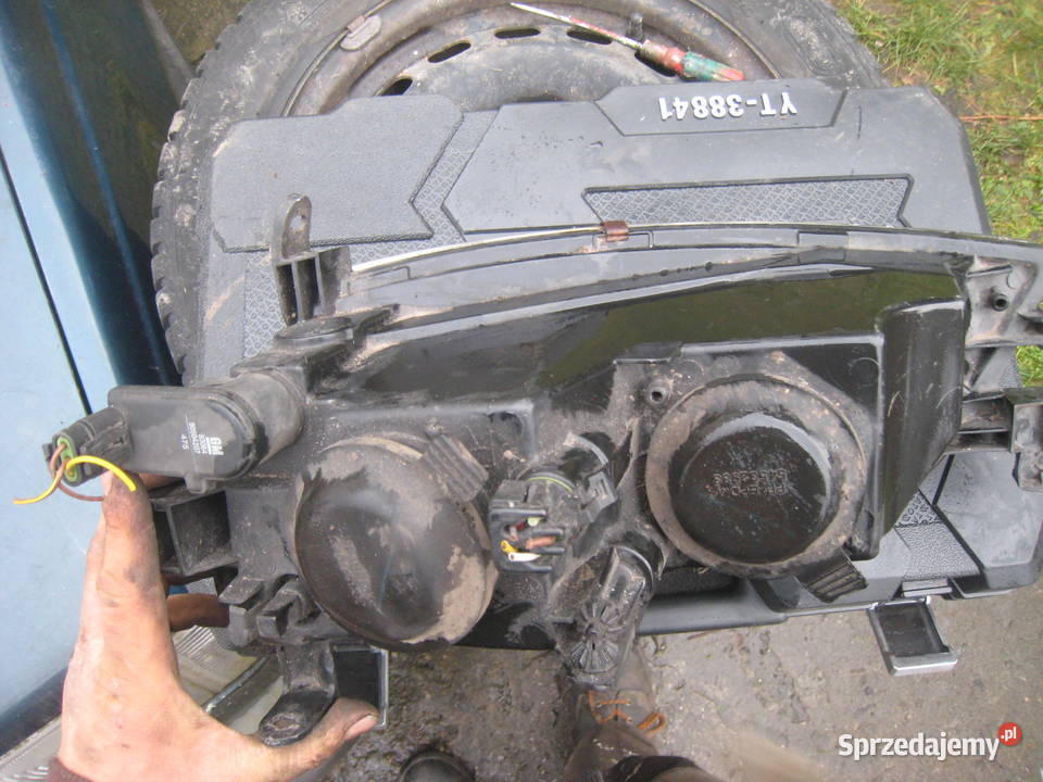 Lampa przednia prawa reflektor ori carello Opel