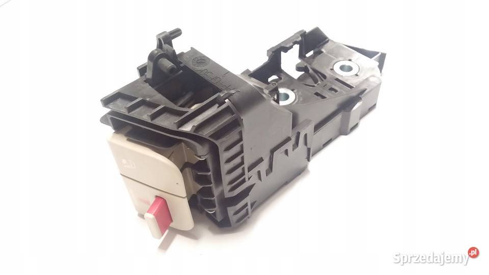 VOLVO zamek tylnej kanapy prawy 39852162 OE Gadgety motoryzacyjne Akcesoria samochodowe dolnośląskie Bielany Wrocławskie