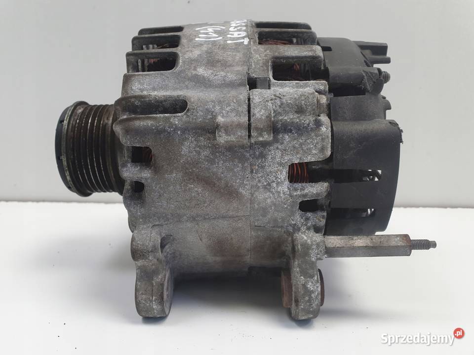 VW Passat B6 20 TDI ALTERNATOR valeo 03L903023E Janów