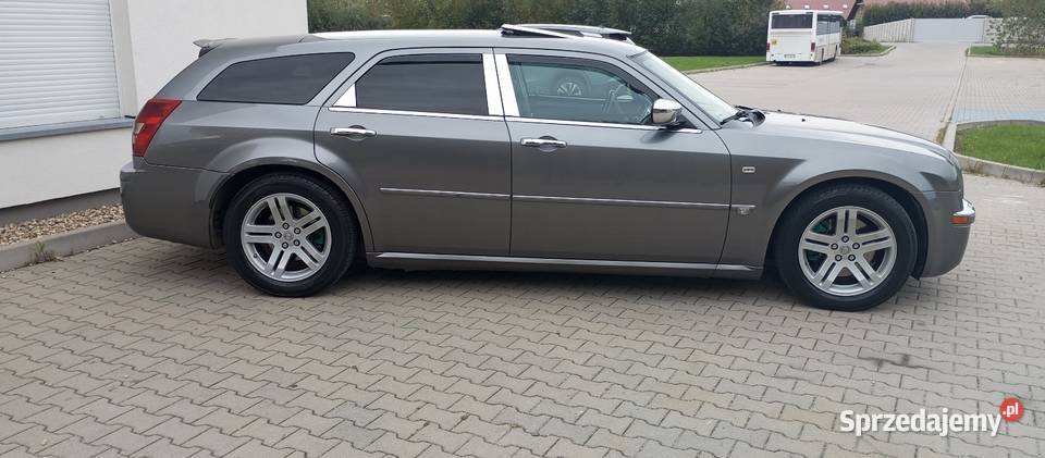 CRYSLER 300C 30 CRD Opisdoinwestowany navi dvd sprowadzony Wrocław