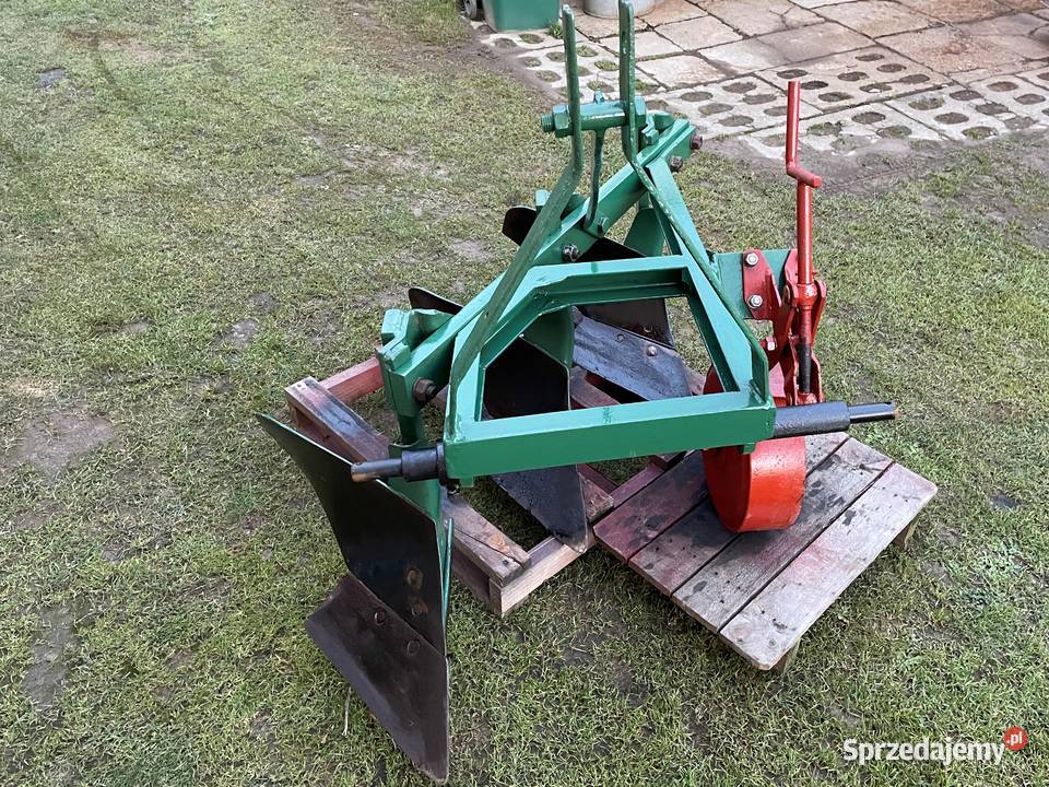 Pług 3 skibowy Ursus C330 Strzyżów