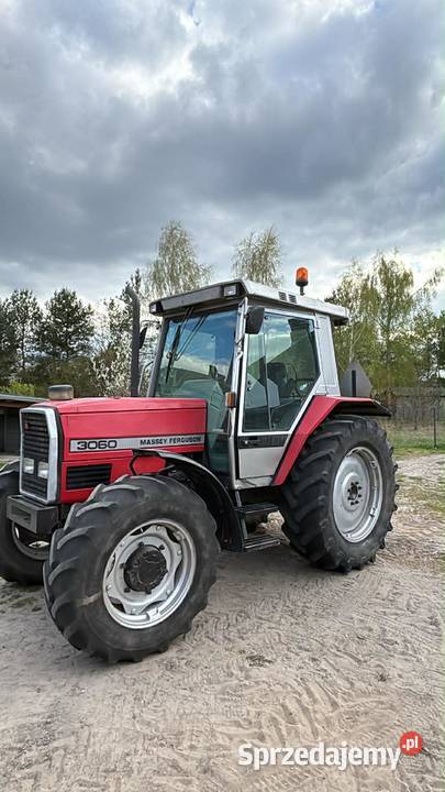 Ciągnik rolniczy Massey Ferguson 3060 lubelskie Dębowa Kłoda