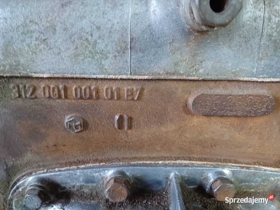 Silnik że skrzynią biegów do Wartburga Syreny