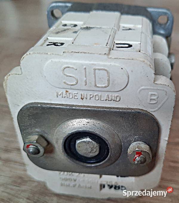 Włącznik wyłącznik tablicowy Łuk 25 25 A 250500