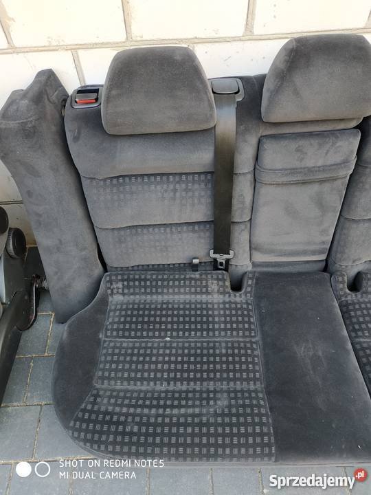 Komplet Foteli Boczki Passat B5 FL Kombi Bierdzież