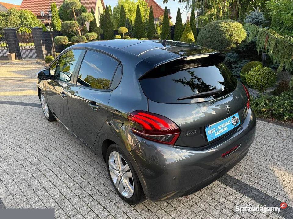 Peugeot 208 12 PureTech Style 2018r 1199cm3 208 Krotoszyn