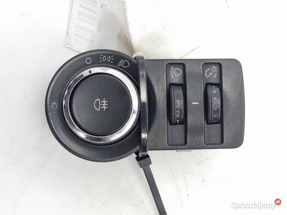 WŁĄCZNIK ŚWIATEŁ OPEL ASTRA J 13268705 Pozostałe Lipno