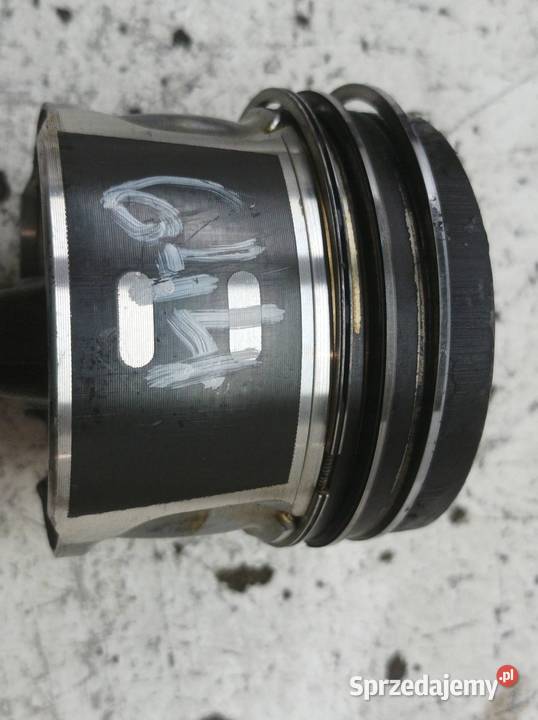 TŁOK KORBOWÓD 75L118 16 E HDI Citroen C4 Cactus świętokrzyskie sprzedam