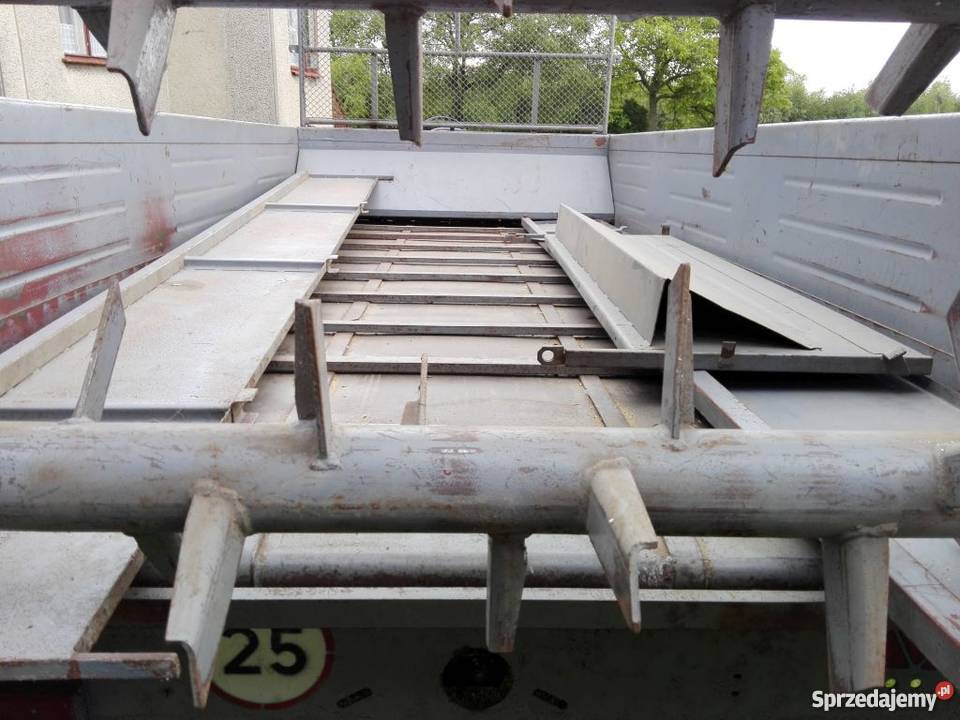 Rozrzutnik Obornika Jednoosiowy 3t T032 Tarnawa sprzedam