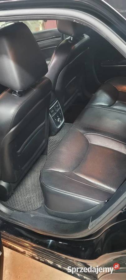 Chrysler 300c 57 2013r 254400km