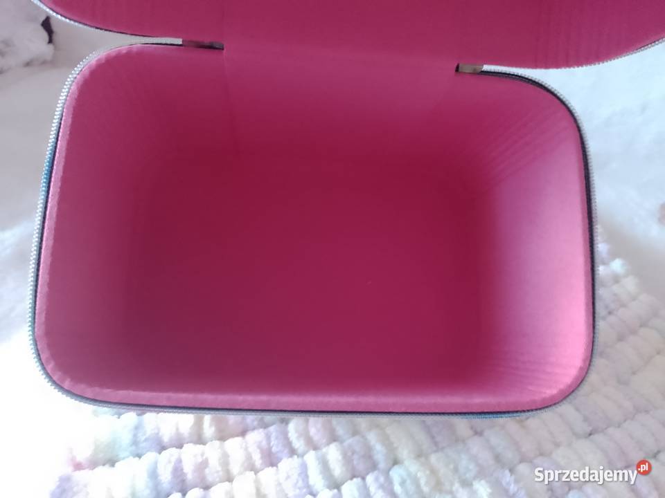 Hiszpański kuferek na biżuterię kosmetyczka z Kraków