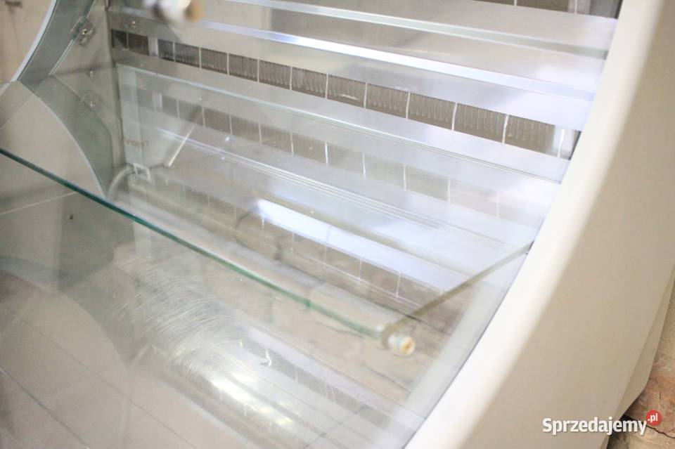 Witryna chłodniczacukiernicza Arneg 102