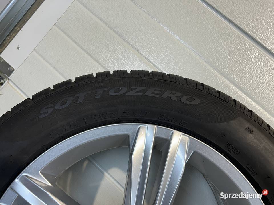 Oryginalne koła zimowe FELGI 18 VW Tiguan II