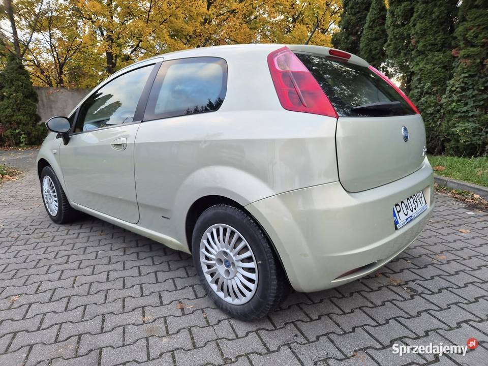Fiat Grande Punto 14 3D salon polska 93 Poznań manualna wielkopolskie