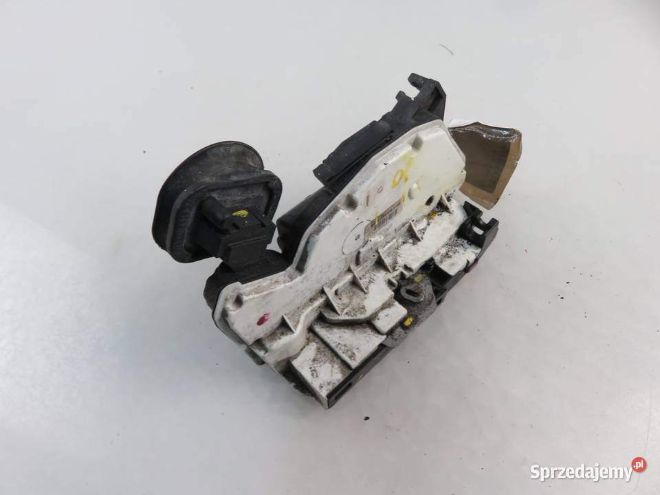 ZAMEK PRAWY TYLNY VW GOLF VI 5K4839016B 7 PIN osobowe Zamki, wkładki i kluczyki