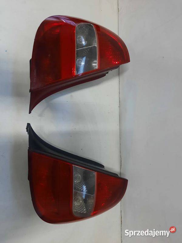 LAMPA TYLNA PRAWA LEWA KOMPLET CITROEN C5 0104 Włoszczowa
