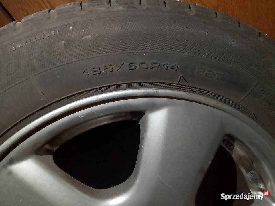 Sprzedam TANIO alufelgi 14 z oponami okazja Średnica 14" śląskie Zawiercie sprzedam