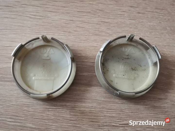 TOYOTA KAPSELEK DEKIELEK ALUFELGI 42603YY030 Emblematy Międzychód sprzedam