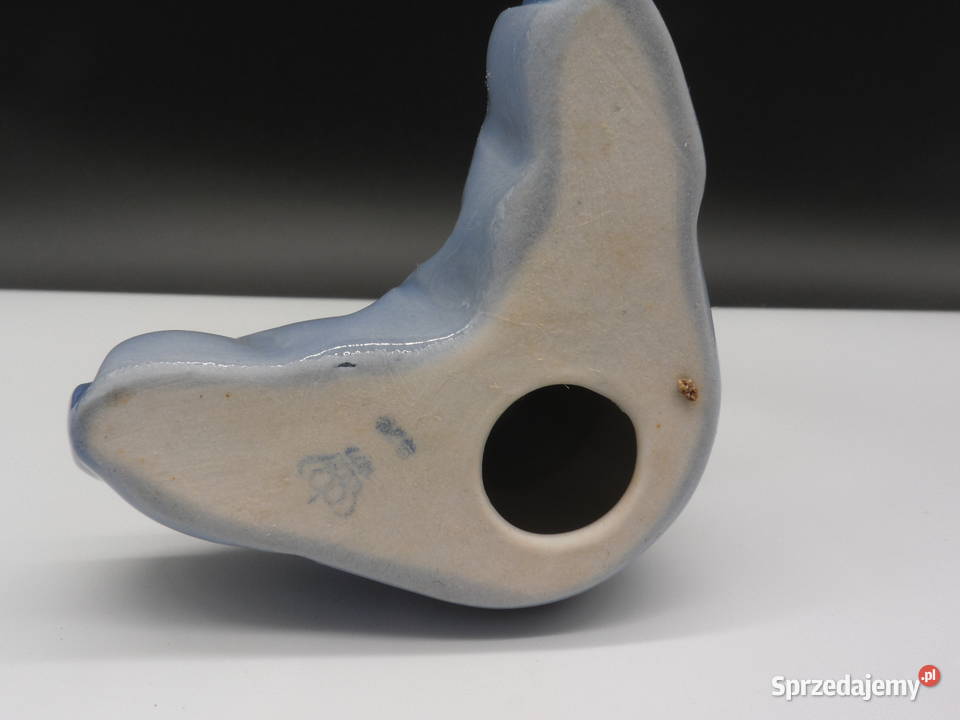 Lippelsdorf Porcelanowa figurka chłopca z